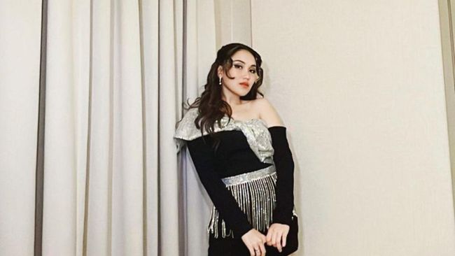 Gladiator 4 porno filmini tomosha qiling Jinsiy aloqa oz-ozidan tolanadi