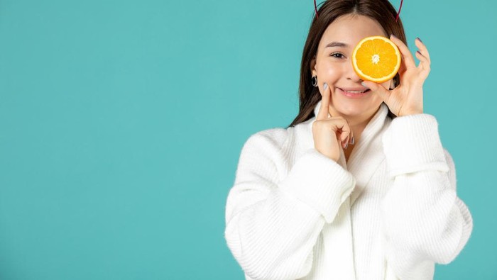 img-title Jaga Kulit Tetap Kencang, 6 Jenis Buah Ini Bisa Bikin Wajah Lebih Sehat dan Glowing!