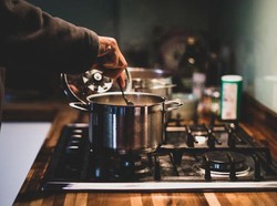 Pria Masuk Dapur Kena Julid, Netizen Pria Kompak Pamer Masakannya