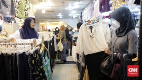 Meski Dilarang, Bea Cukai Akui Impor Pakaian Bekas Naik 200 Persen