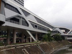 Ada Jembatan Megah Baru di Dukuh Atas! Sambungkan LRT-KRL