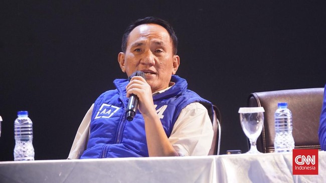 Andi Arief berharap pertemuan PDIP dengan Demokrat nantinya bisa jadi simbol hubungan baru kedua partai untuk membangun kerja sama menatap masa depan.