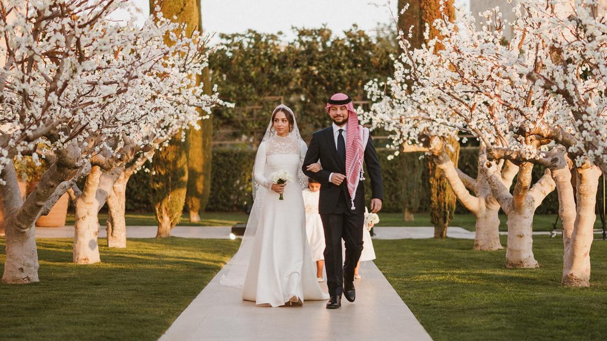 FOTO: Anggunnya Royal Wedding Putri Iman dari Yordania