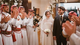 FOTO: Anggunnya Royal Wedding Putri Iman dari Yordania