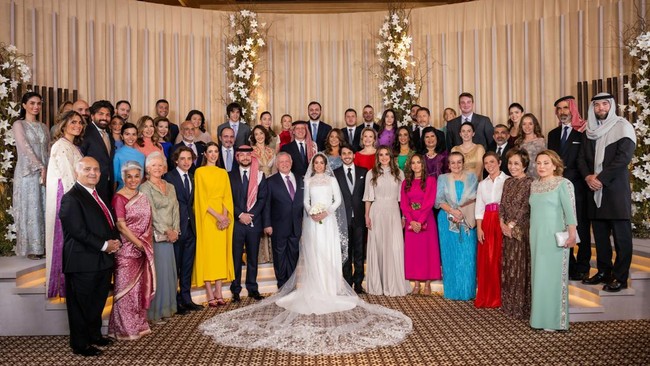 FOTO: Anggunnya Royal Wedding Putri Iman dari Yordania