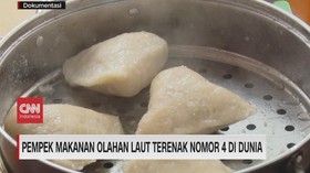 VIDEO: Pempek Makanan Olahan Laut Terenak Nomor 4 di Dunia