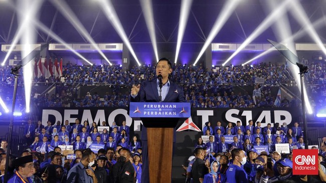 Ketua Umum Partai Demokrat Agus Harimurti Yudhoyono berjanji akan berjuang agar tak ada lagi rakyat mengantre demi mendapat pelayanan kesehatan pengguna BPJS