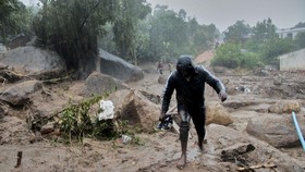 FOTO: Luluh Lantak Malawi-Mozambik Diterjang Topan Freddy