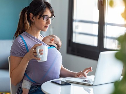 Ibu Menyusui Mau Minum Kopi? Simak Tipsnya agar Bayi Enggak Rewel