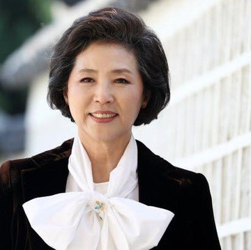 img-title Meskipun Sudah Lanjut Usia, 5 Aktris Korea Berbakat Ini Masih Sering Dijumpai di Drama Populer!