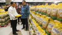 Murah Meriah! Transmart Jual Beras Bulog Seharga Rp47.250 per 5 Kg Bun