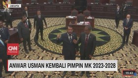 VIDEO: Anwar Usman Kembali Pimpin MK 2023-2028