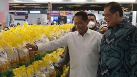 Cegah Lonjakan Harga, CT Siap Salurkan Gula Bulog di Transmart