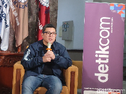 Pimred detikcom Ajak Kaum Muda Berpikir Kritis Demi Indonesia