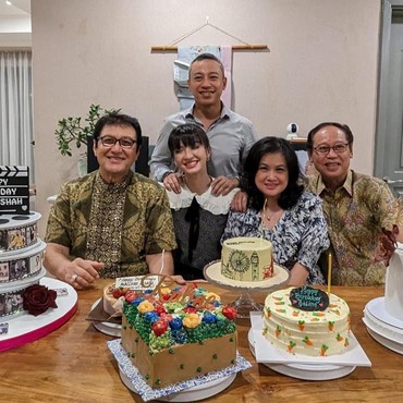 7 Potret Raline Shah Diduga Rayakan Ultah Bareng Calon Suami