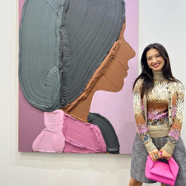 <p>Raline Shah merupakan aktris keturunan Melayu-Afghanistan yang lahir pada 4 Maret 1985 silam. Meski hampir berkepala empat, Raline Shah tetap menuai pujian lewat pesonanya. (Foto: Instagram @ralineshah)</p>
