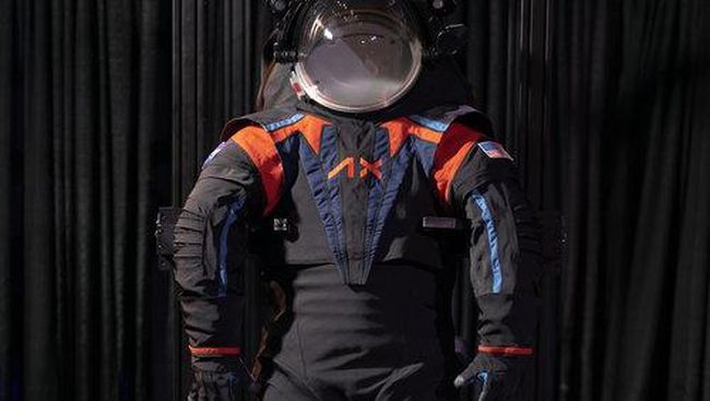 Alasan Baju Baru Astronaut NASA Bukan Warna Putih