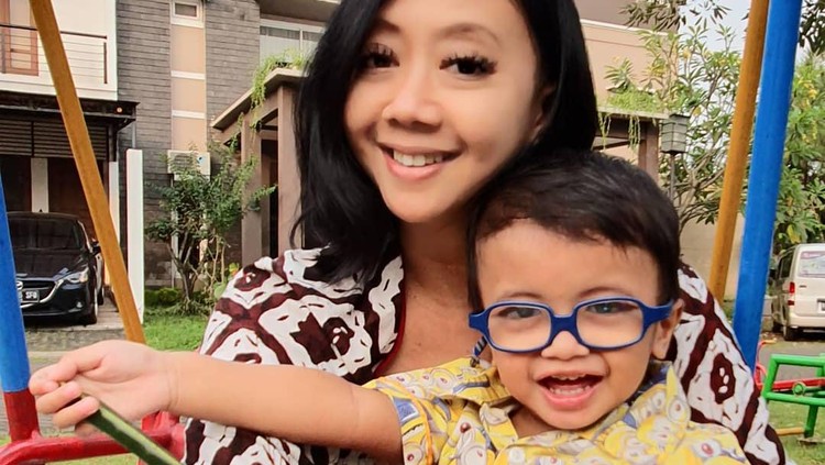 Gibran Anak Asri Welas Gibran Anak Asri Welas