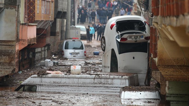 Korban yang meninggal dunia akibat banjir bandang di Turki bertambah menjadi 15 orang. Namun, tak ada warga negara Indonesia (WNI) yang menjadi korban jiwa.