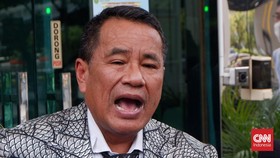 Hotman Paris Tolak Tawaran Jadi Pengacara Nikita Mirzani Lawan Vadel