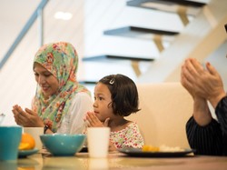 Hukum Menggabungkan Puasa Tasua, Asyura dengan Qadha Ramadhan