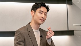 Kepuasan Fan Dapat Gombalan Ala Pacar Lee Je-hoon di Fan Meeting