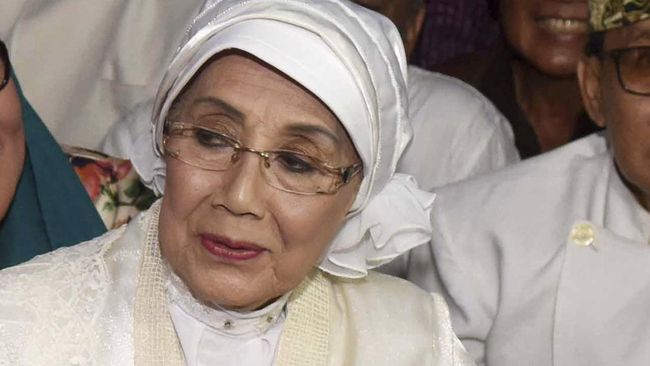 Anak-anak Nani Wijaya membeberkan penyakit yang diderita mendiang ibunya sebelum meninggal pada Kamis (16/3) dini hari tadi.