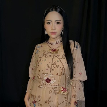 Pamer Gaya Berhijab, Rachel Vennya Justru Tuai Kritikan