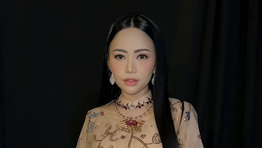 rachel vennya