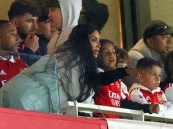 Anak Kim Kardashian Fans Berat Bola, Semangat Nonton Messi di Miami