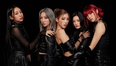Pendewasaan PIXY dalam CHOSEN KARMA dan Cerita Tur Eropa