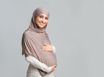 7 Tips Aman Puasa bagi Ibu Hamil agar Janin Sehat