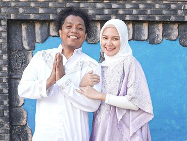 img-title Terpopuler: Wajah Anak Arie Kriting vs Remaja yang Melintas Depan Mobil Presiden