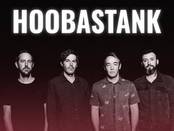 Vertikal Video Aksi Hoobastank Buka Konser The Script di Jakarta: Terima Kasih!