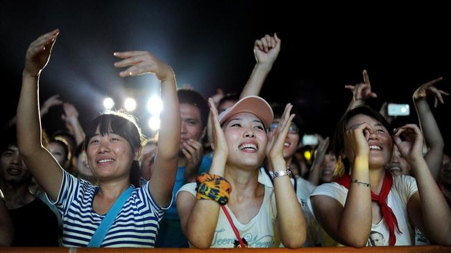China kembali terbuka untuk jadi negara tujuan konser atau penampilan artis asing setelah tiga tahun menutup pintu akibat pandemi Covid.