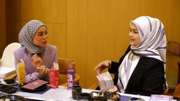LESTI MERINDUKAN SOSOK MENANTU SIRI NURHALIZA