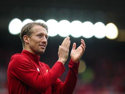 Tangis Eks Liverpool Lucas Leiva Harus Pensiun karena Masalah Jantung