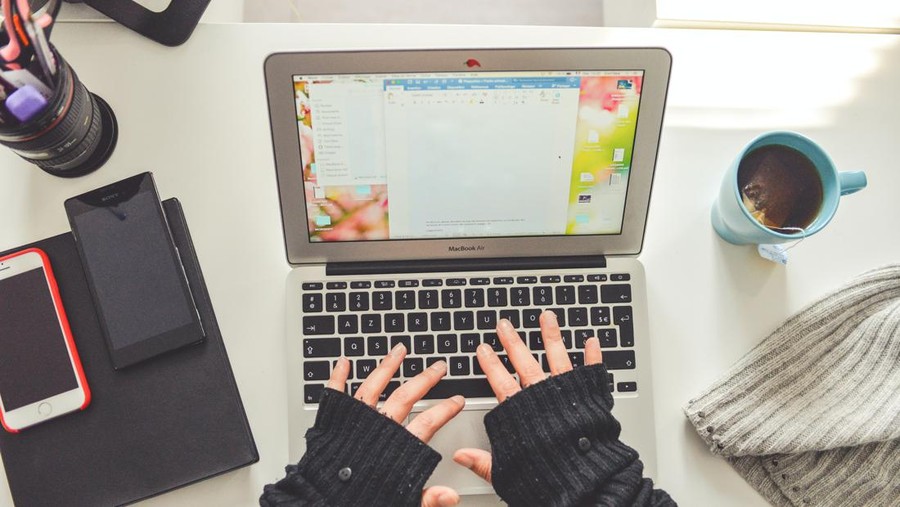 Ilustrasi Microsoft Word&period;