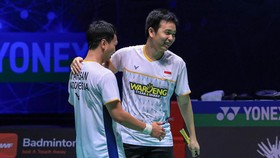 FOTO: Perjuangan Dramatis Ahsan/Hendra Lolos ke Final All England