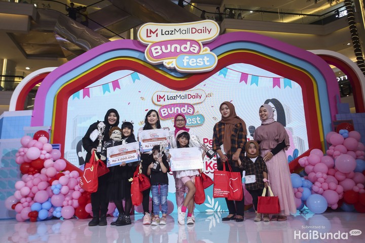Pemenang Lomba di Acara LazMall Daily Bunda Fest 2023