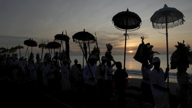 Demi mendukung kesakralan Hari Raya Nyepi, Pemprov Bali akan mematikan sejumlah layanan digital selama 24 jam pada 22 Maret 2023.