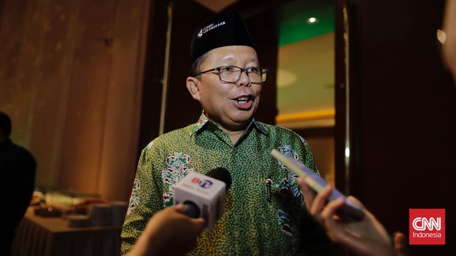 Anggota Komisi III DPR Arsul Sani menolak perpanjangan masa jabatan pimpinan KPK jadi lima tahun.