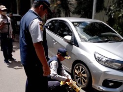 Nggak Kapok, Ratusan Kendaraan Parkir Liar di Kota Malang Kembali Digembok