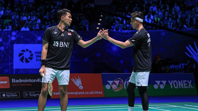 Berikut jadwal siaran langsung final All England 2023 yang akan menampilkan duel Fajar Alfian/Muhammad Rian Ardianto vs Mohammad Ahsan/Hendra Setiawan.
