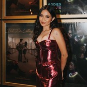 Tampil Berani, Inilah Inspirasi Pakaian Warna Merah dari Para Selebriti Indonesia! Dari NIKI hingga Wulan Guritno