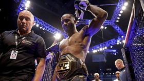 Juara Kelas Welter UFC Buka-bukan Hadapi Tantangan Makhacev