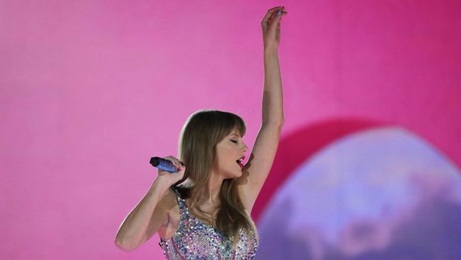 Situs penjualan tiket presale konser Taylor Swift di Jepang yang dibuka pada hari ini, Selasa (27/6), jebol karena akses yang berlebih.