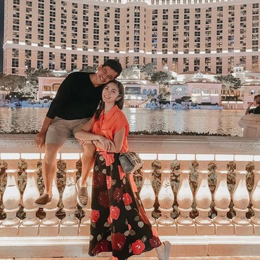 Sempat Terguncang, Surya Insomnia Ungkap Gaji Istri Saat Jadi Pramugari