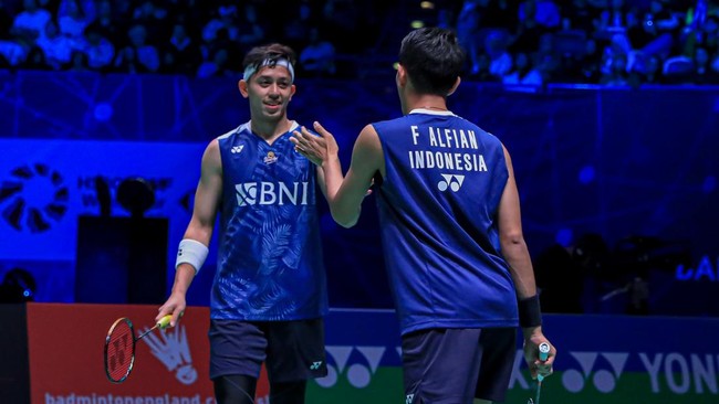 Ganda putra Indonesia Fajar Alfian/Muhammad Rian Ardianto mengenang memori indah di Istora Gelora Bung Karno saat tampil di Indonesia Open 2023.