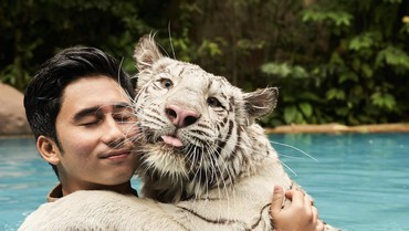 Balik dari Jepang, Alshad Ahmad Pamer Foto 'Anak'